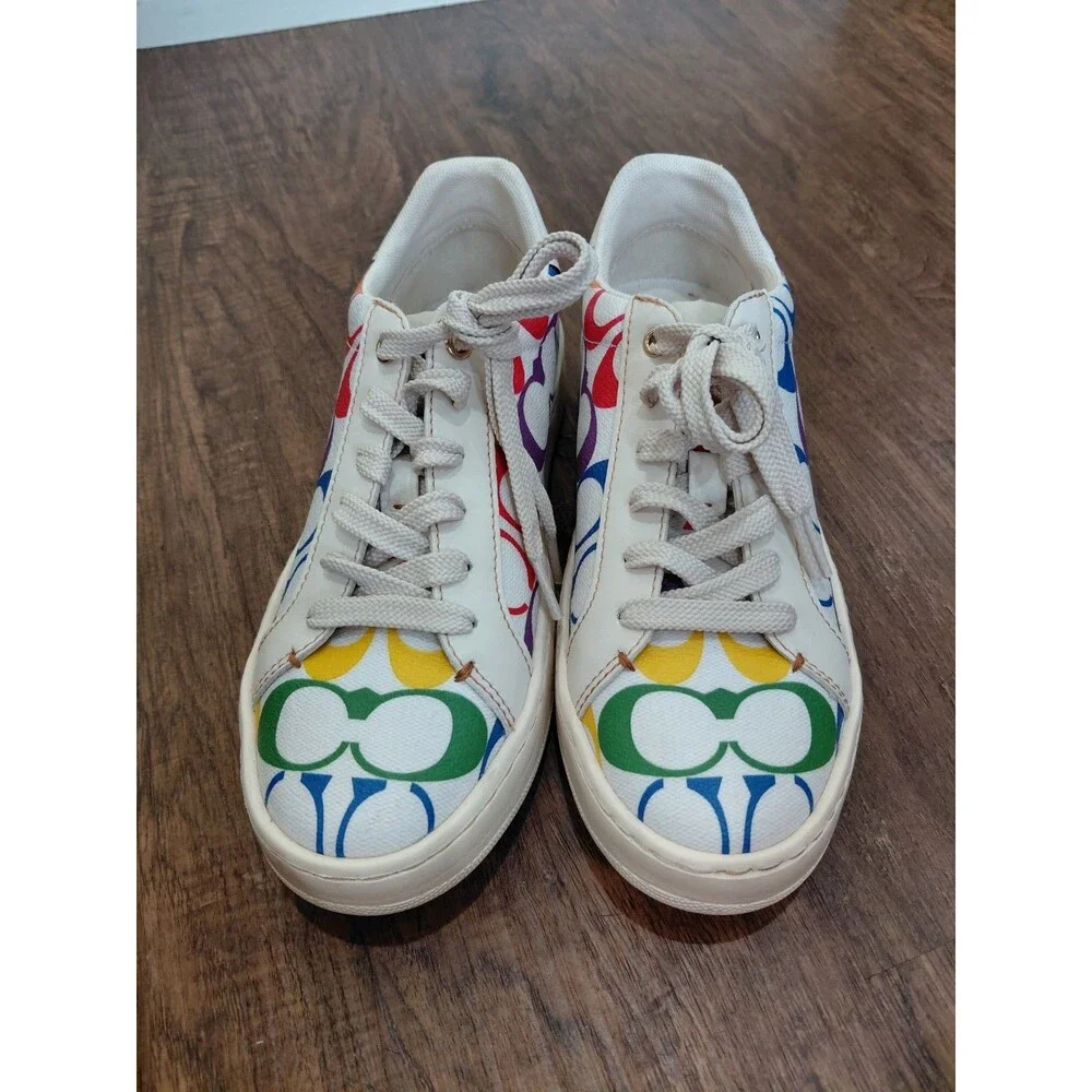 Coach Clip Low Top Sneaker In Rainbow Signature Canvas Women's Size 5.5B